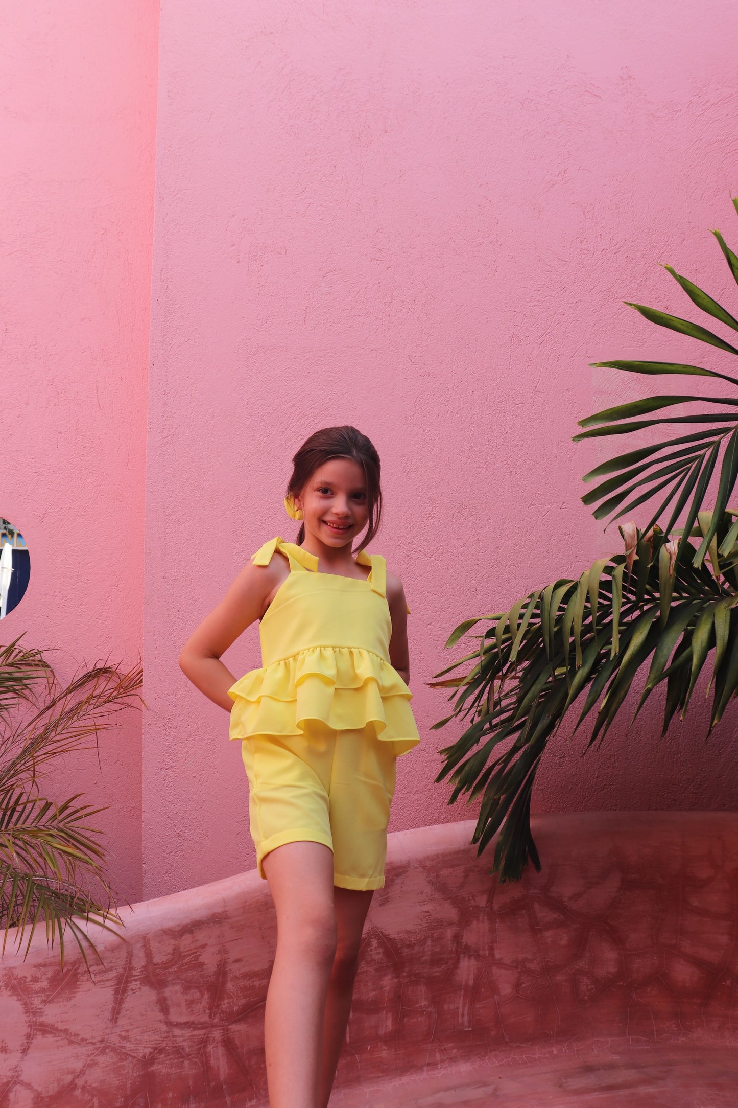 Set short y blusa color amarillo